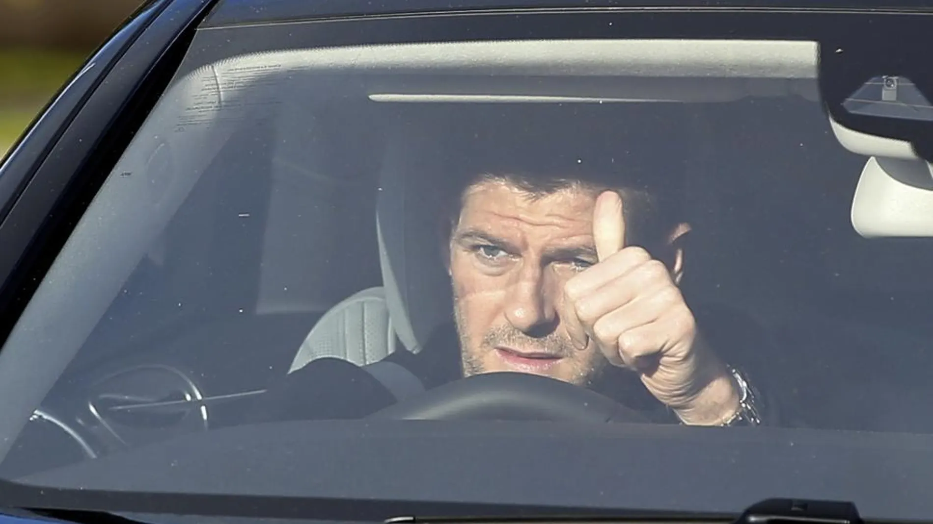 Steven Gerrard ha anunciado hoy que se marcha del Liverpool al acabar la temporada