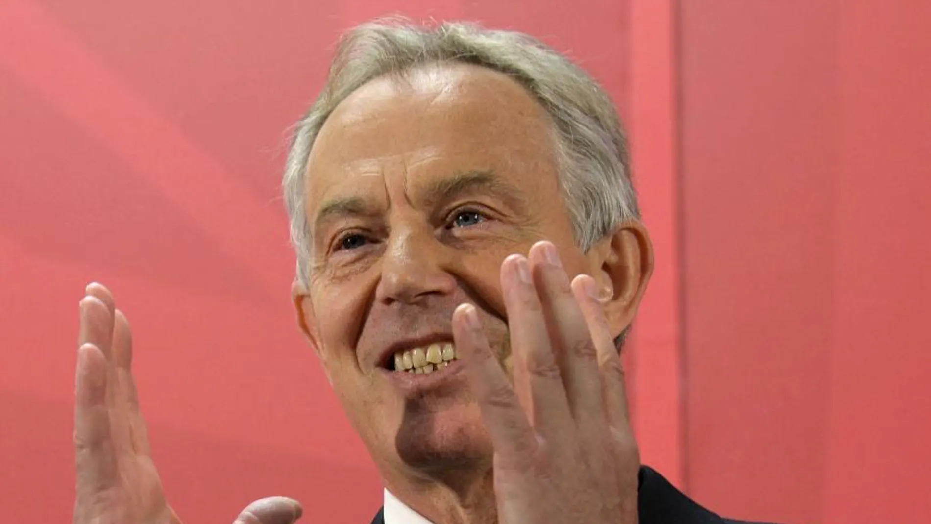 Blair alerta del «caos» si Londres abandona la UE