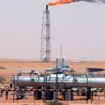 El precio del crudo de la OPEP sigue por debajo de los 74 dólares
