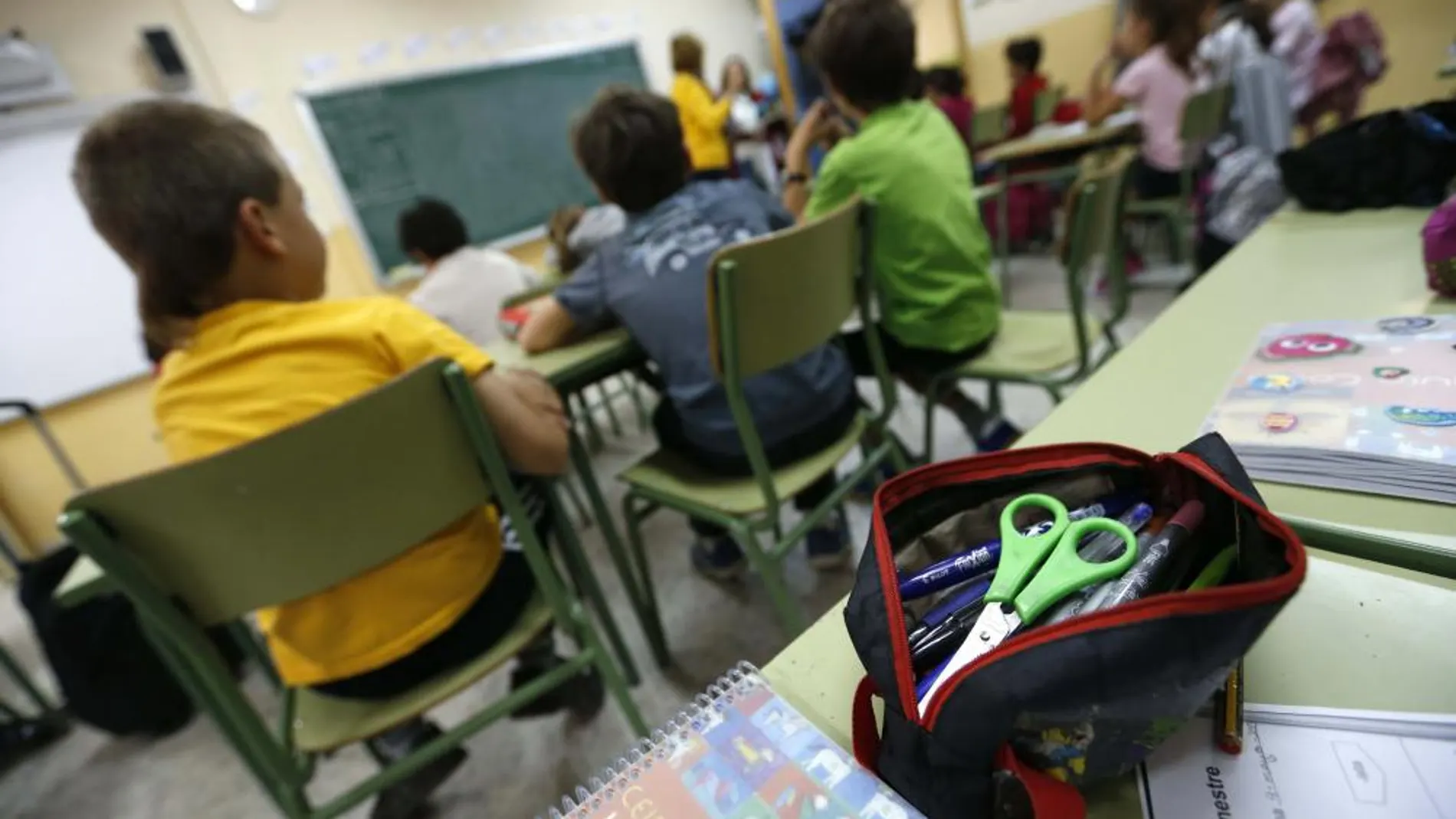 Niños sobreprotegidos por los grupos de Whatsapp de los padres