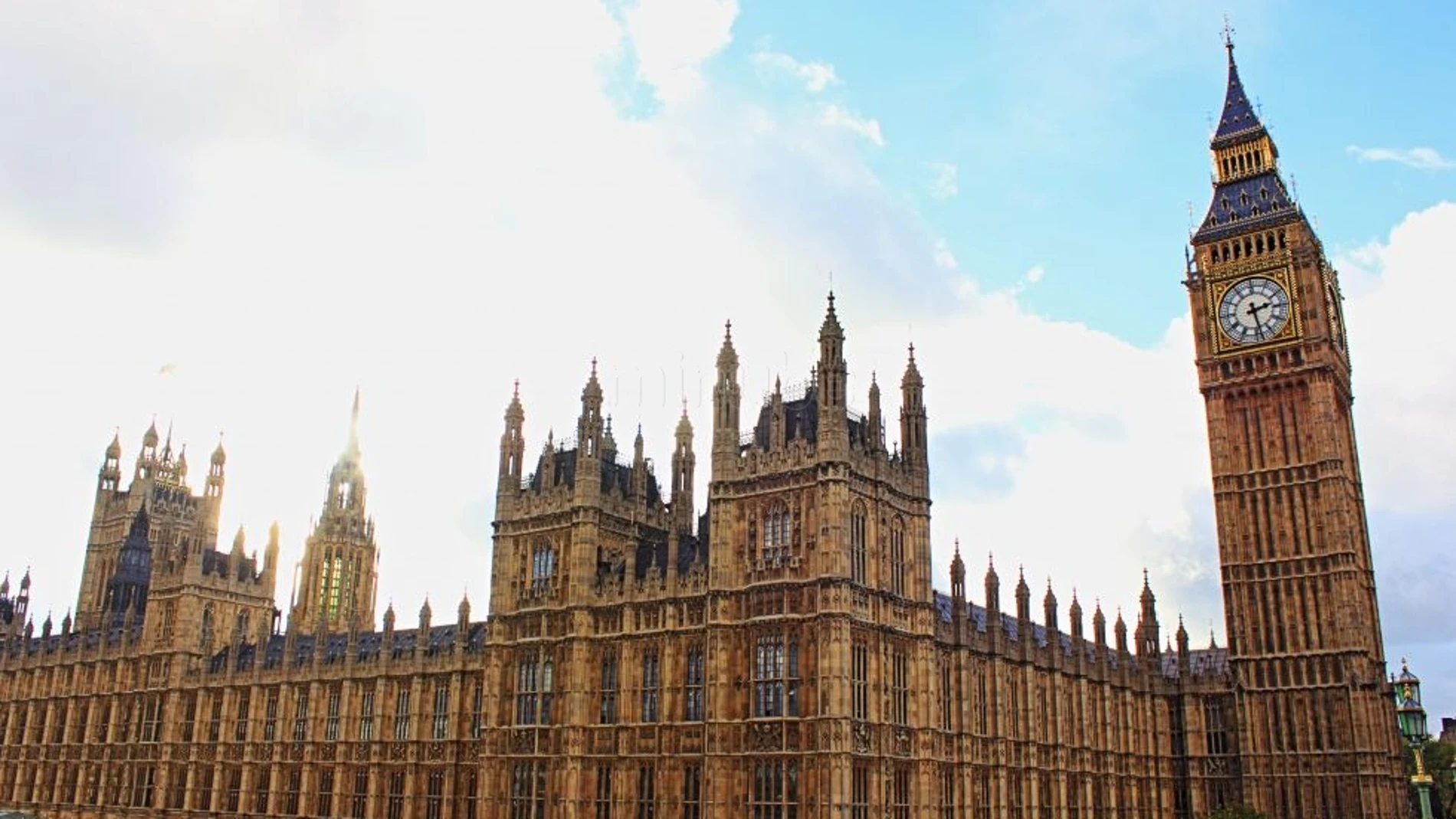 La falta de mantenimiento amenaza el edificio del Parlamento británico