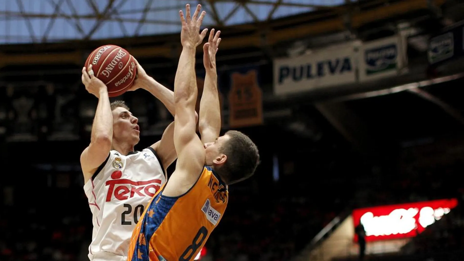 84-90 El Real Madrid, primer finalista de la Liga Endesa