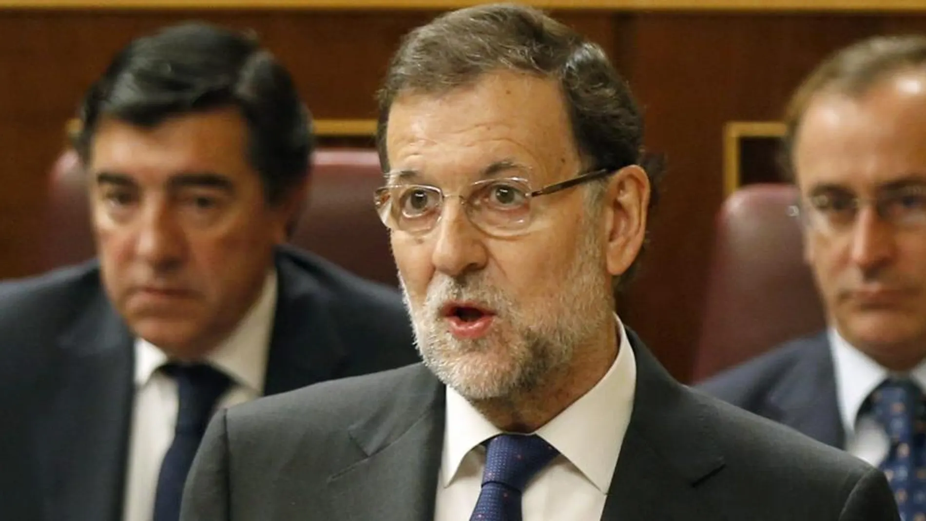 El presidente del Gobierno, Mariano Rajoy, durante su intervención hoy en la sesión de control del pleno del Congreso.