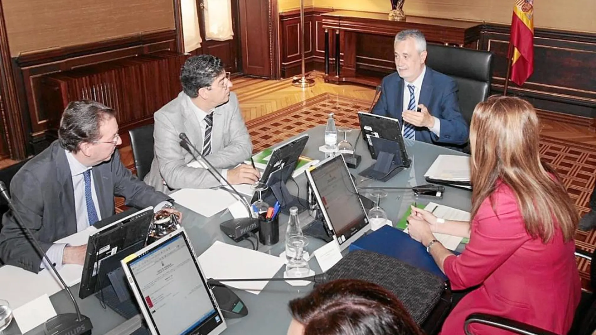 El Consejo de Gobierno podría celebrar una sesión monográfica sobre empleo a propuesta de Valderas