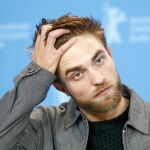 Robert Pattinson ha cambiado la saga «Crepúsculo» por el último proyecto del fotógrafo y cineasta Anton Corbijn, «Life»