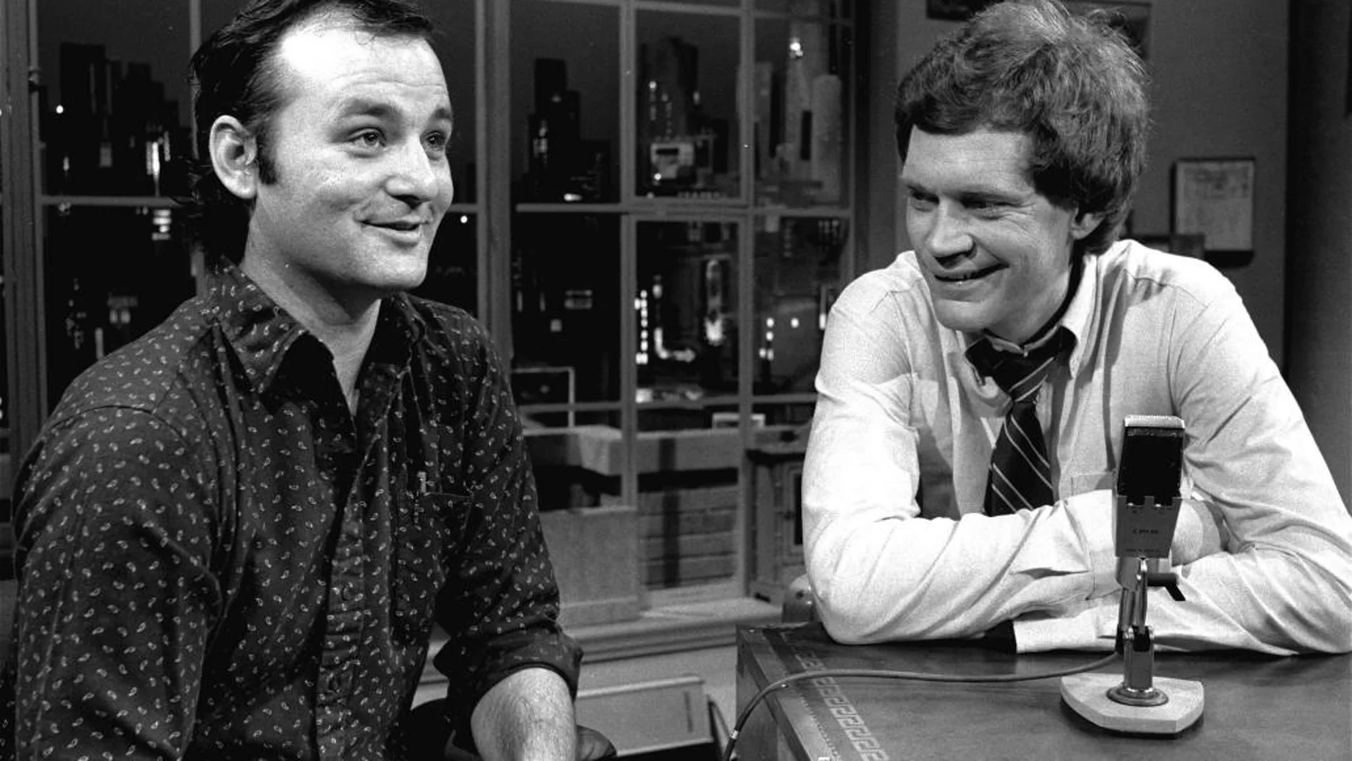 David Letterman y su invitado Bill Murray en "Late Night with David Letterman"en febrero de 1982