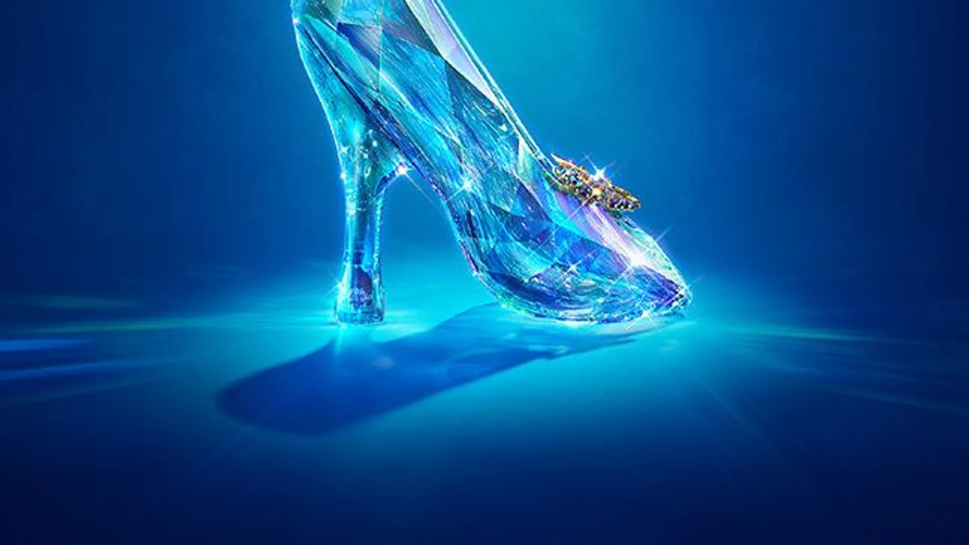 El famoso zapato de cristal.