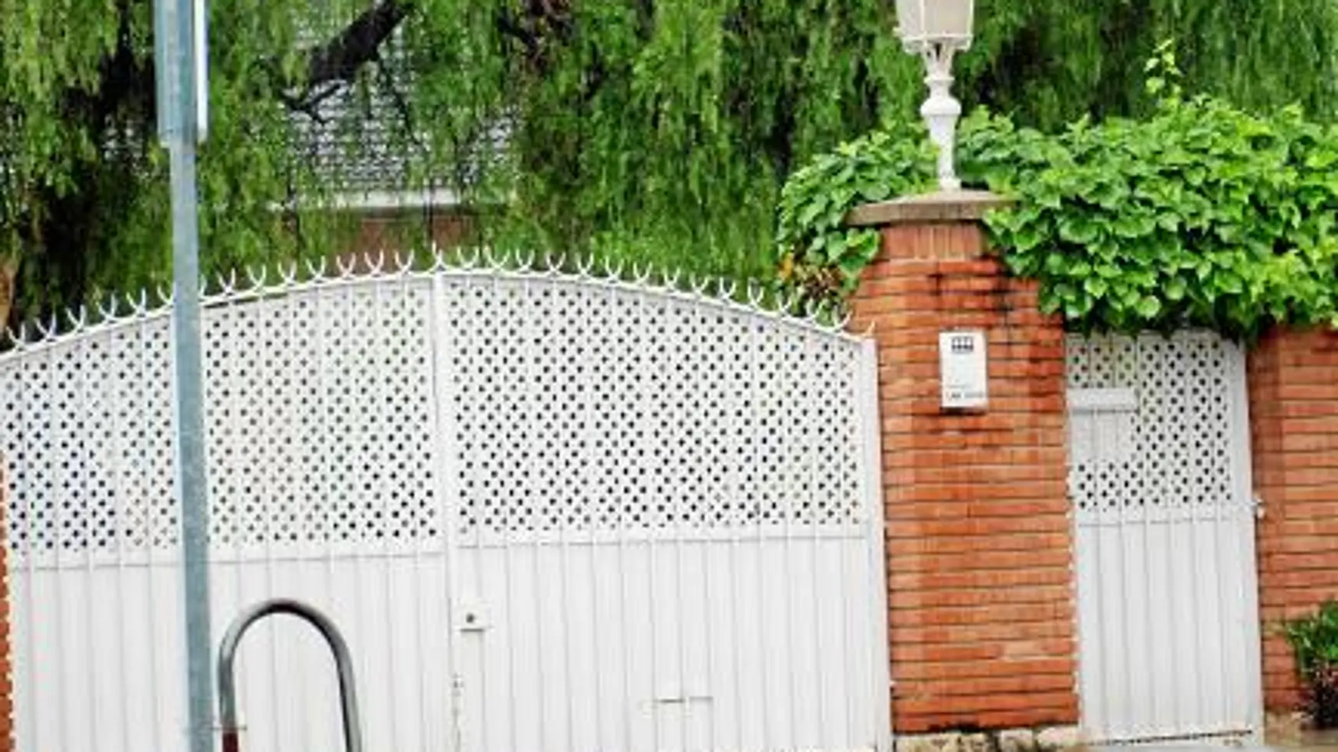 La cafetería tendrá una entrada independiente al resto de la casa y estará abierta al menos hasta medianoche