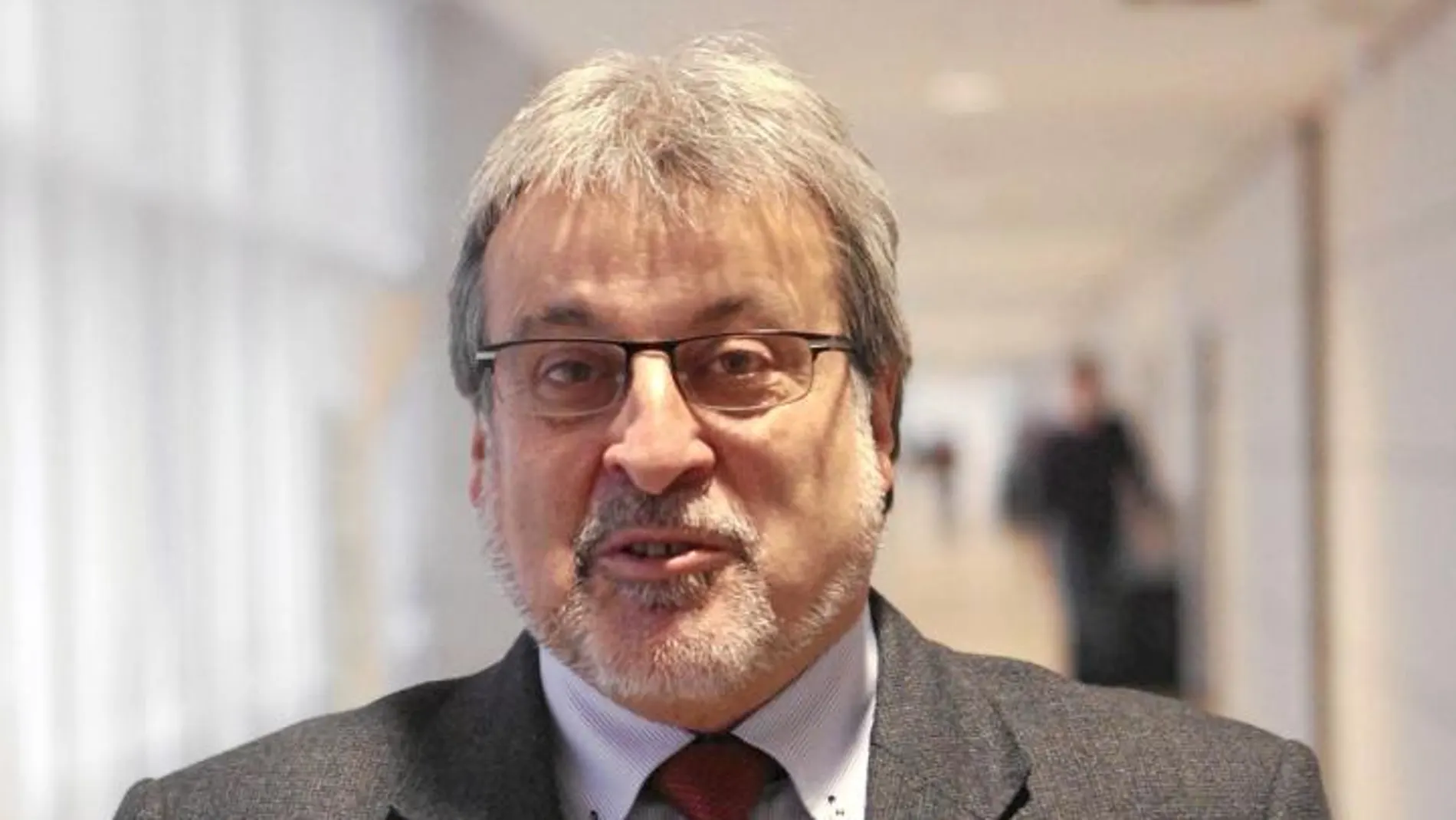 «Me volcaré con los miles de parados de la Región»