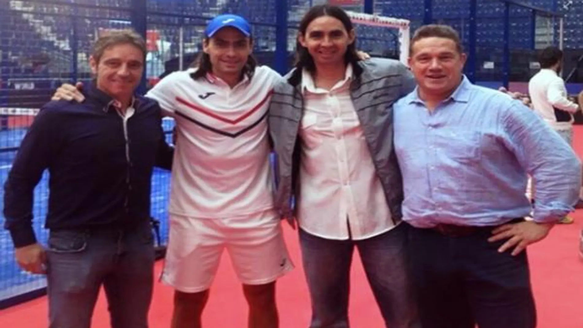 uani Mieres con Pista Padel World.
