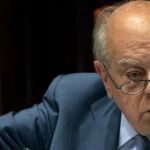 El expresidente de la Generalitat, Jordi Pujol, durante su comparecencia ante la comisión de Asuntos Institucionales del Parlament de Cataluña