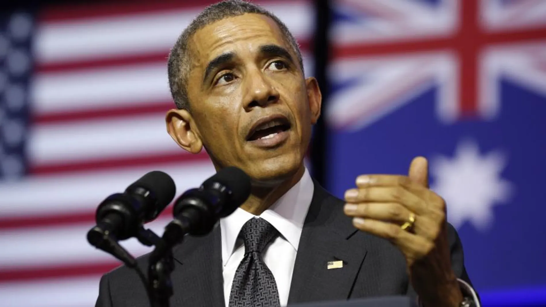 Barack Obama habla en la Universidad de Queensland en Brisbane.