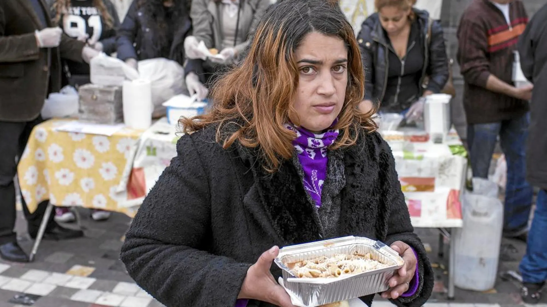 Muchos vecinos del humilde barrio de Tsipras necesitan ayuda para poder subsistir
