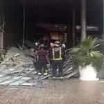  Cuatro personas contusionadas al caer un falso techo de un centro comercial en Valencia