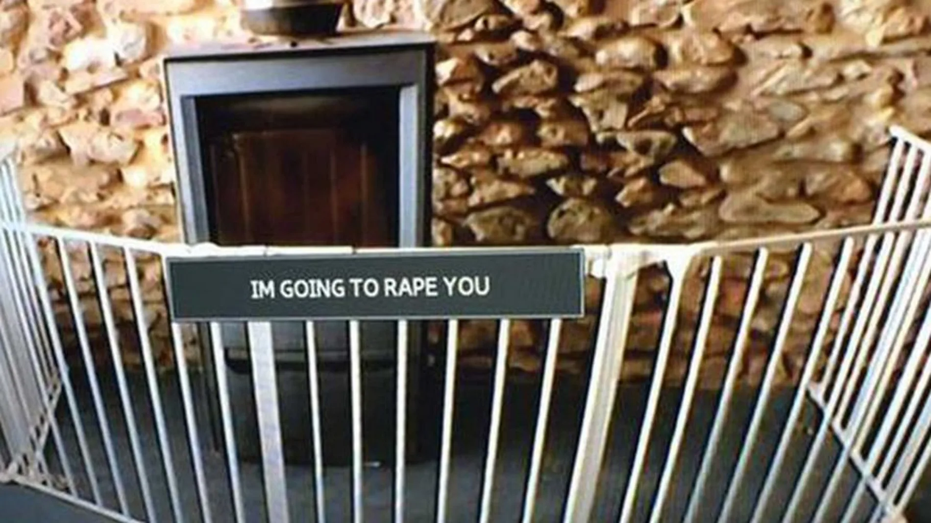 "Voy a violarte", mensaje de bienvenida en un hotel británico