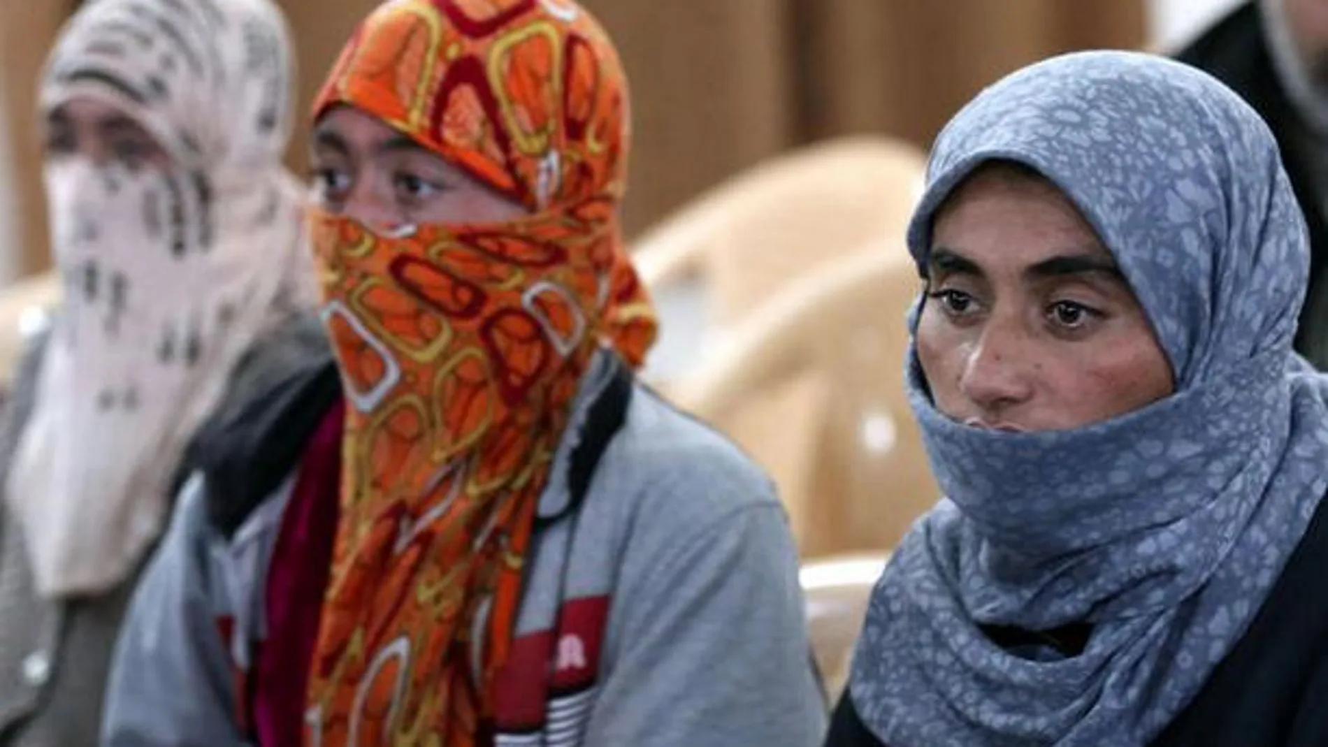 Mujeres yazidíes secuestradas por el EI y leberadas en enero pasado