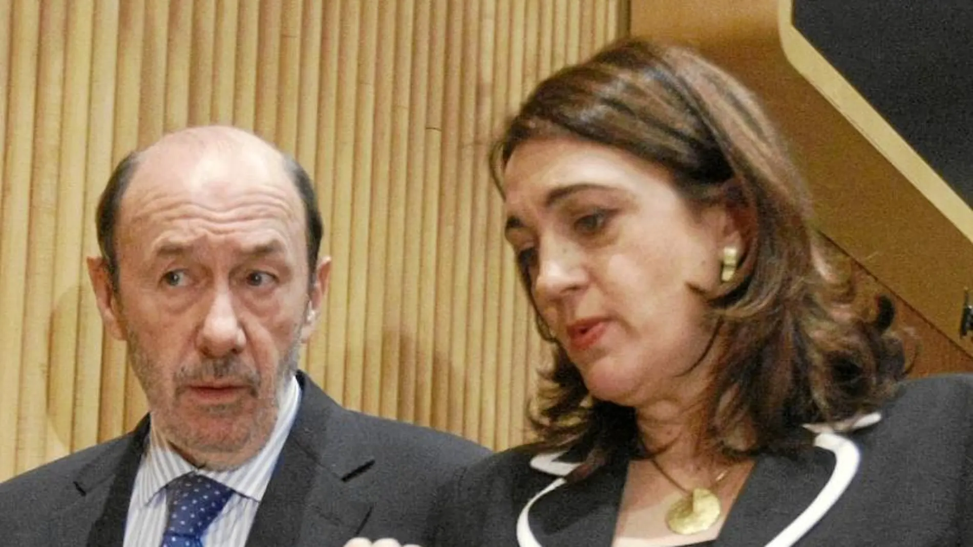 Chacón se alinea con el federalismo del PSOE frente al derecho a decidir