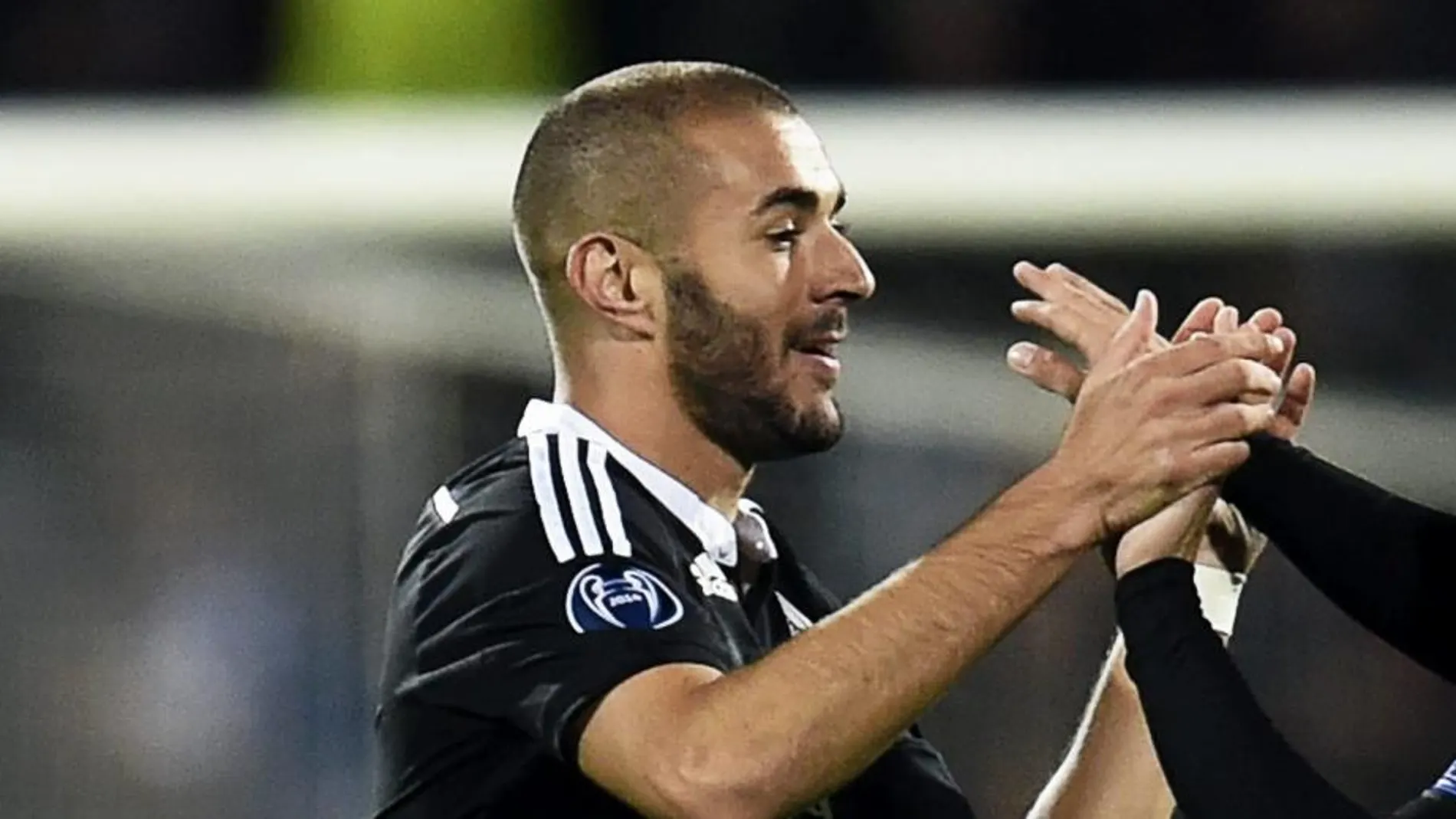 El delantero francés del Real Madrid Karim Benzema viajará con su selección en un gran momento