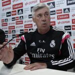 Carlo Ancelotti ha asegurado que todavía no ha hablado con el club
