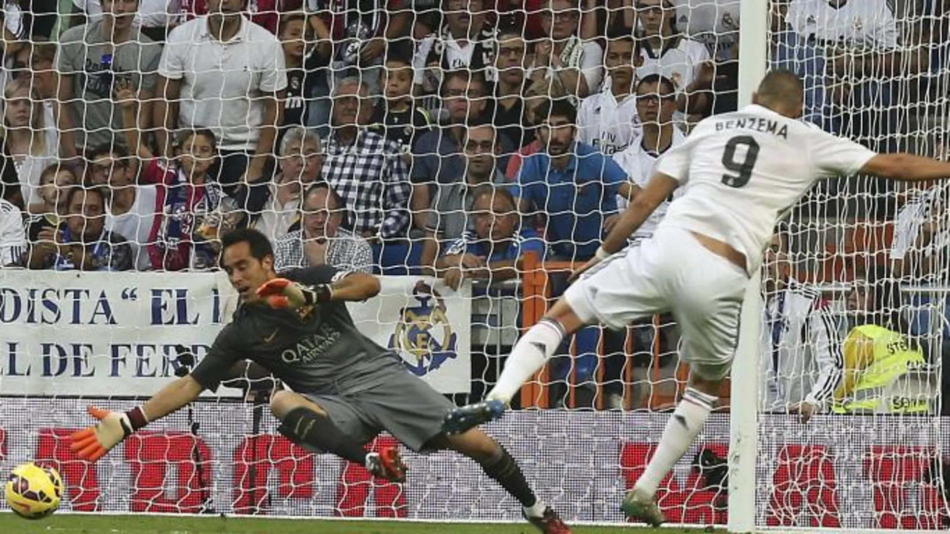 Benzema, el mejor de los madridistas, marcó el tercer y definitivo gol de los de Ancelotti