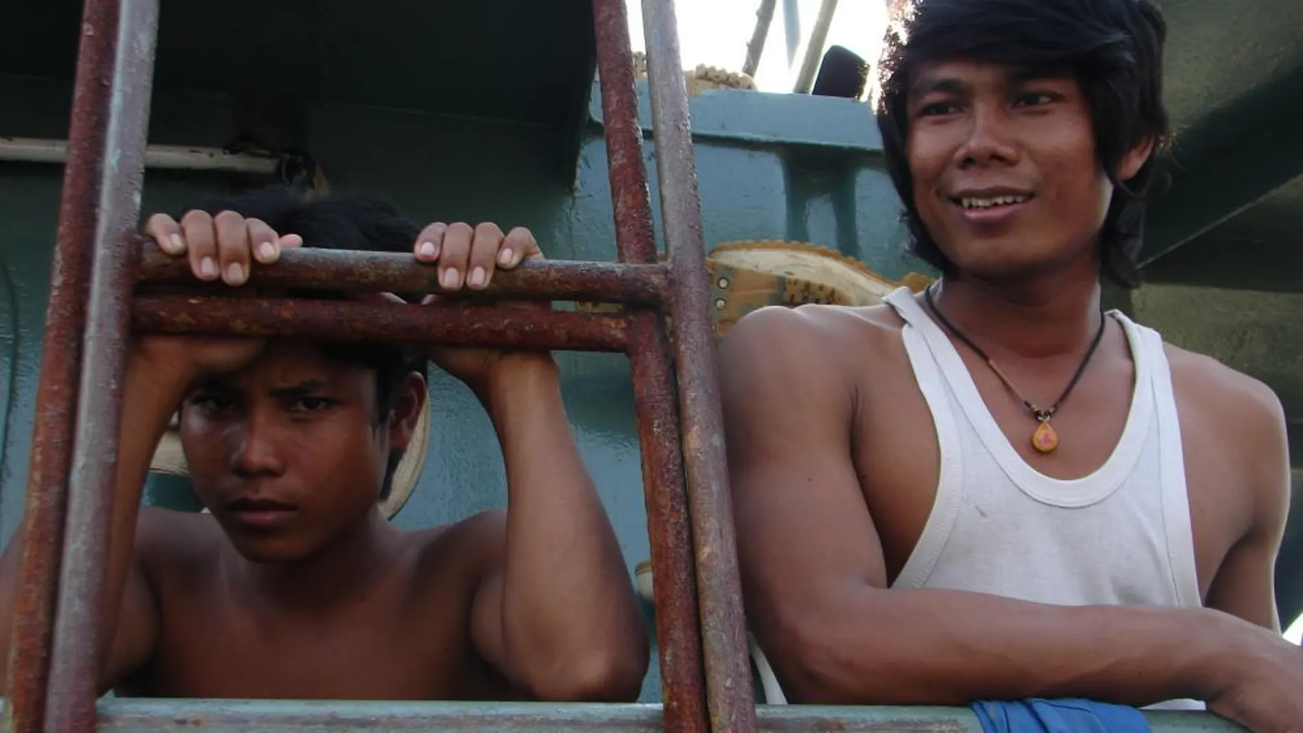 Esclavos camboyanos en barcos tailandeses.
