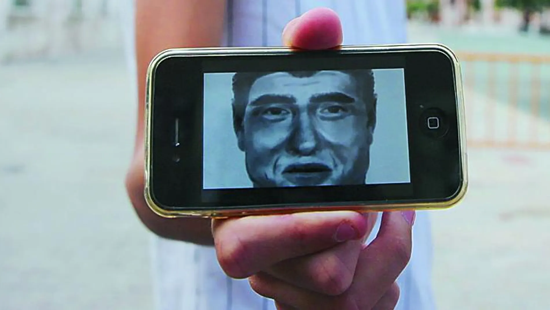 Un supuesto y falso retrato robot del pederasta circula por las redes sociales