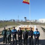 30 metros de bandera española recibirán a los representantes de Eurovegas en Alcorcón