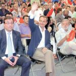El PSOE suelta el descenso del paro en la liza electoral