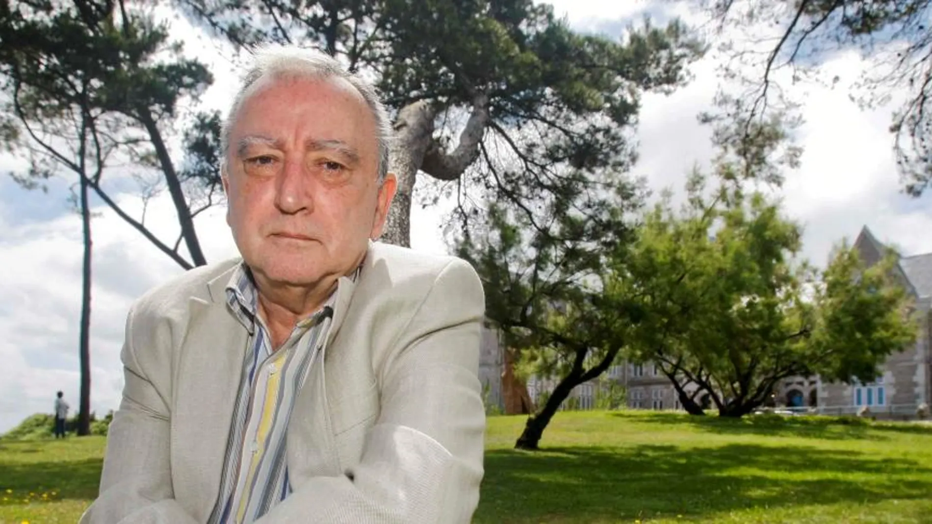 El escritor Rafael Chirbes