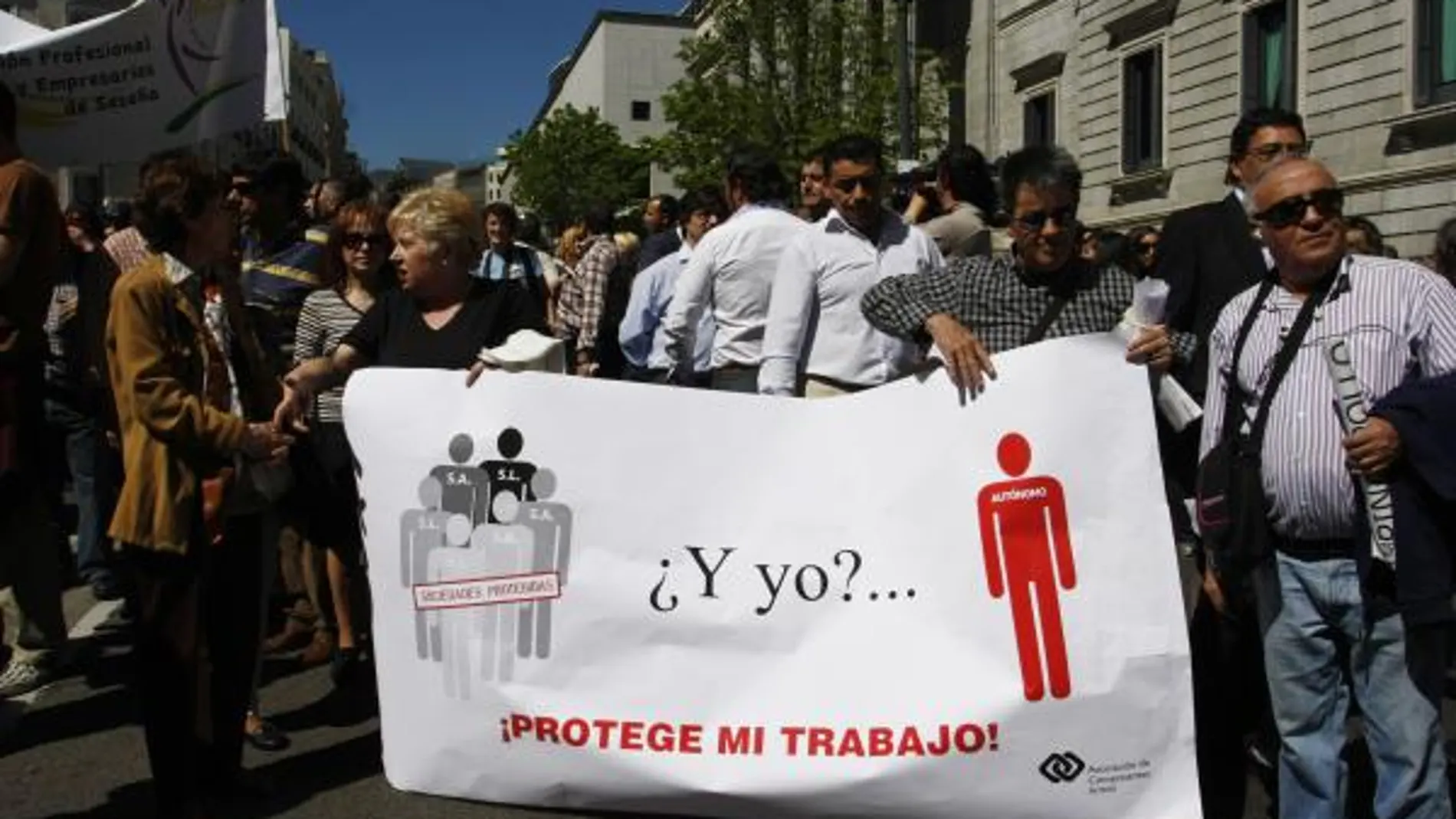 Entre enero y marzo desaparecieron 88.472 empresas españolas, según CEPYME