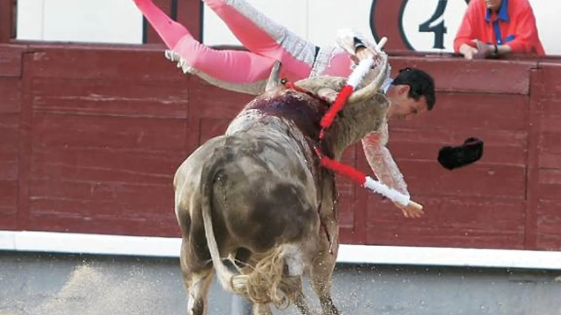 La tragedia ronda Las Ventas