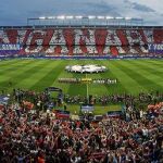 El Vicente Calderón se viste esta noche de «Champions»