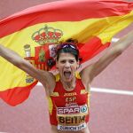 Beitia, con la bandera de España tras ganar el oro
