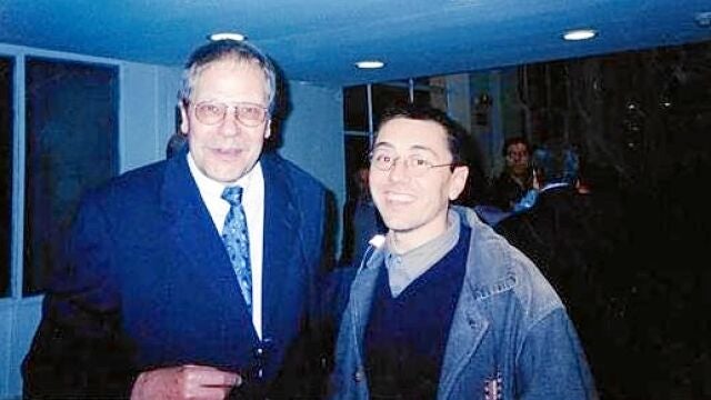 Juan Carlos Monedero, con Claus Offe, en una imagen de la web del dirigente de Podemos