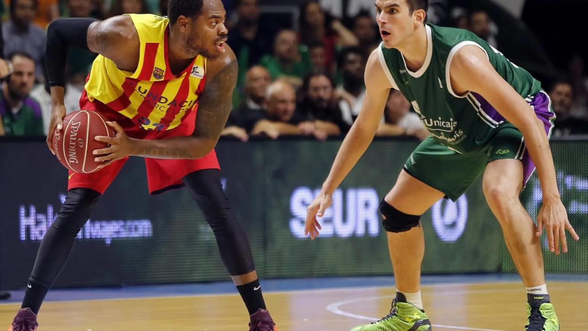 77-66 El Unicaja domina en casa y fuerza el quinto partido