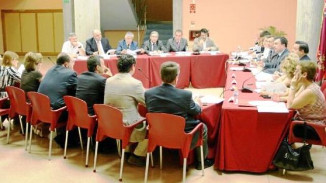 Ballesta reclama en el Senado la mejora de las infraestructuras de la Región