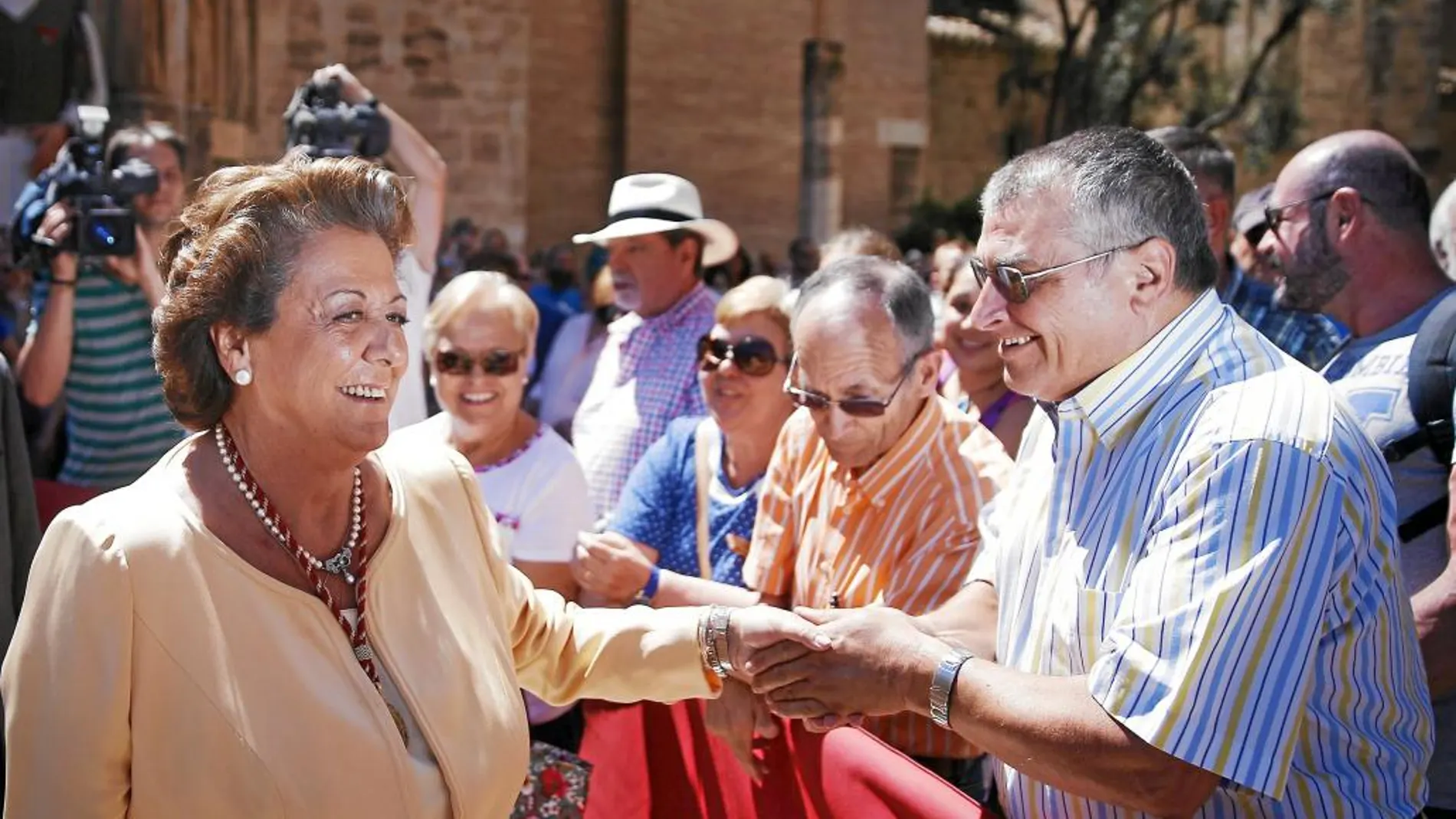 La alcaldesa de Valencia en funciones ayer en el Corpus Christi