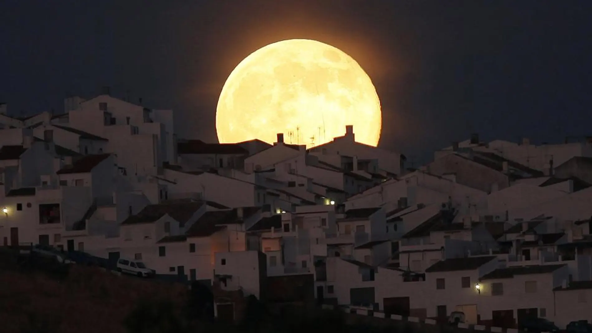 Esta “Luna de Nieve” marcará el final de los festejos del Año Nuevo Chino y el Festival de los Faroles