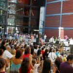 Calles a ritmo de flamenco, ópera y pop