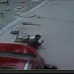  Un niño sobrevive al atropello de una furgoneta