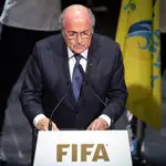  Blatter: «Estamos aquí para resolver los roblemas que se han creado»