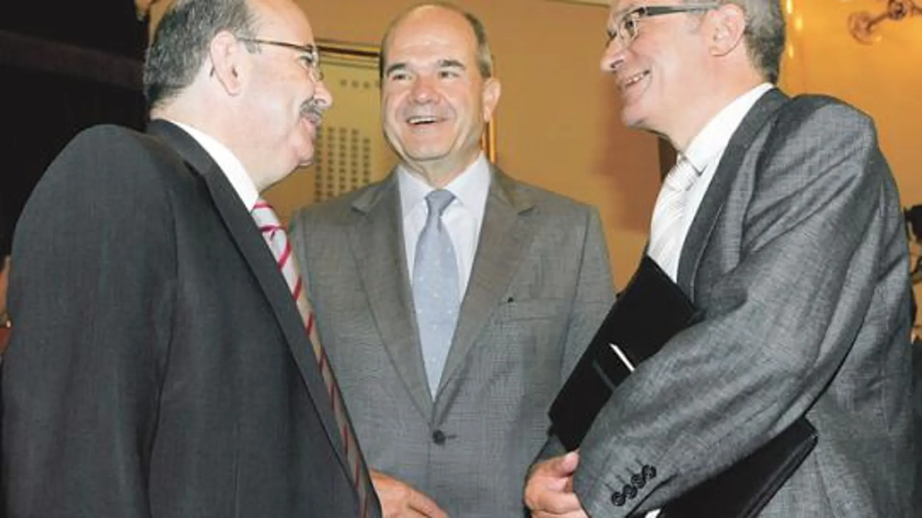 Saura alerta de que la relación entre Cataluña y el Estado está «en juego»