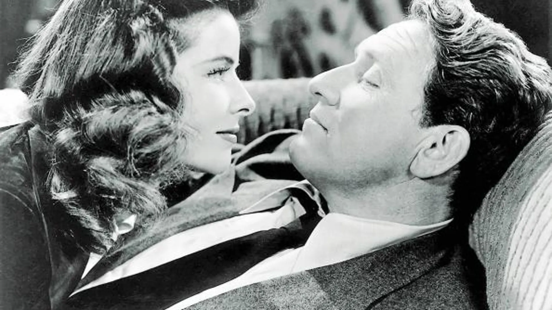 Feminista y liberal, la actriz renunció a todo por Spencer Tracy, un irlandés rudo y alcohólico