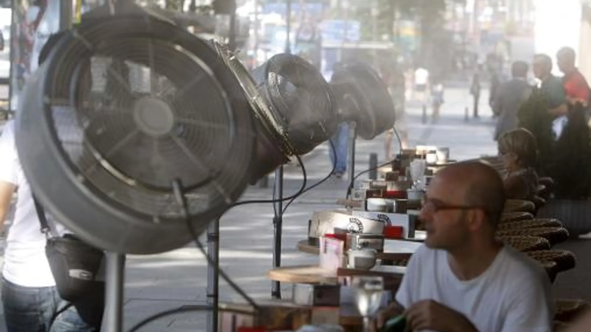 Una ola de calor afecta estos días a España