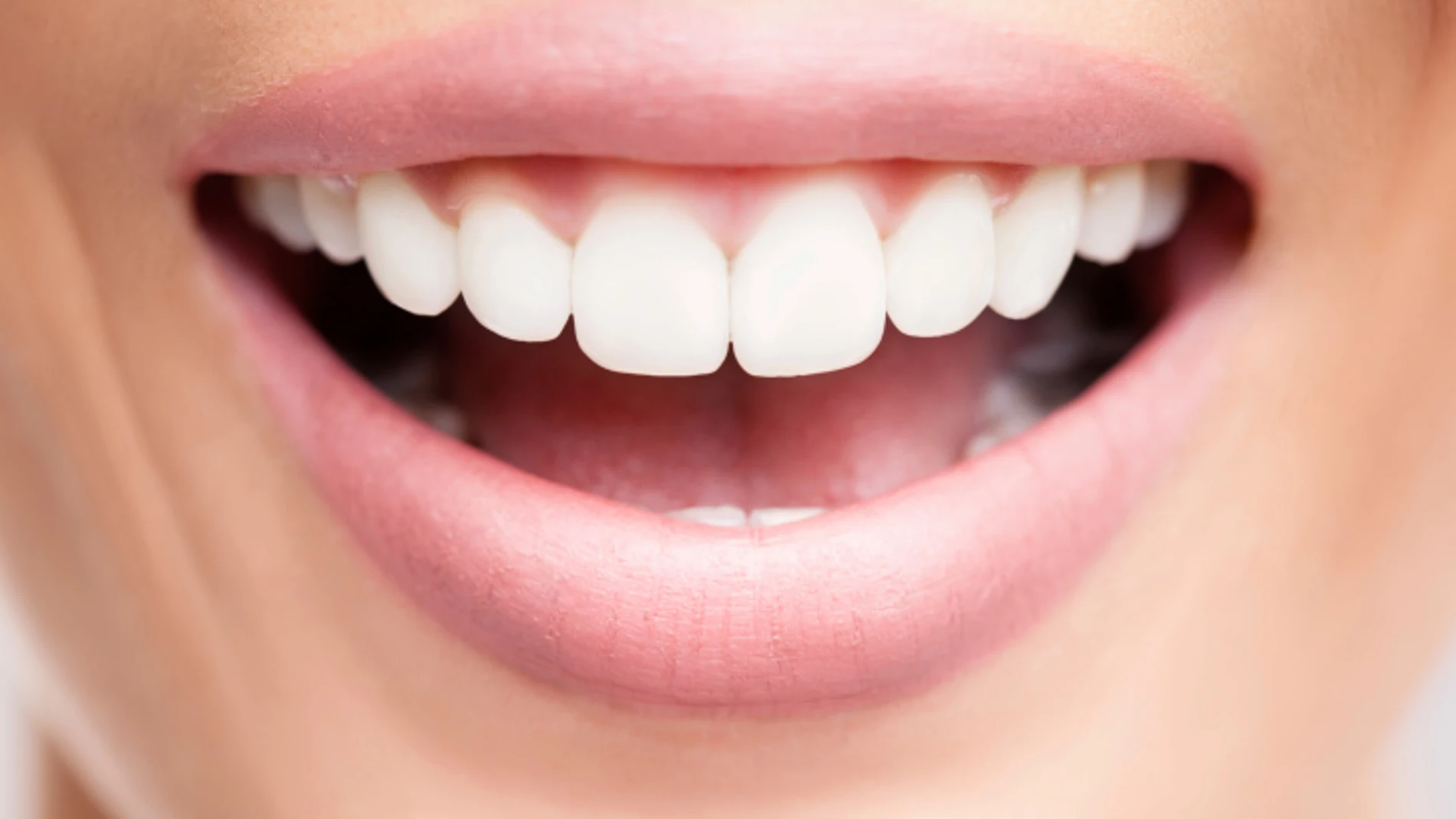 5 alimentos que estropean tus dientes