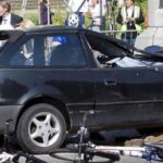 Un coche arrolla al público que esperaba a la Familia Real holandesa