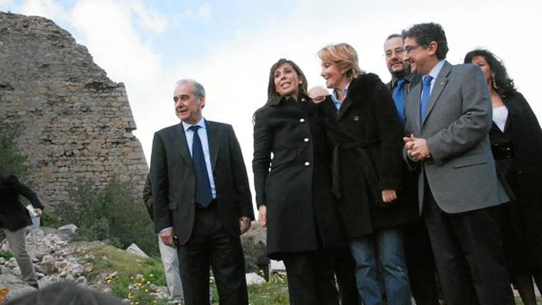Sánchez-Camacho, Millo y Aguirre vistaron el castillo de la Trinitat de Roses