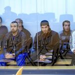 El fiscal pide penas de entre diez y doce años de prisión para los once acusados de integrar una célula de captación de muyahidines para sumarse al Estado Islámico en Siria (en la imagen, en una sesión del juicio)