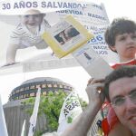 La plataforma Cada Vida Importa se manifestó el 3 de julio del 2010 ante el TC para exigir que se pronunciara