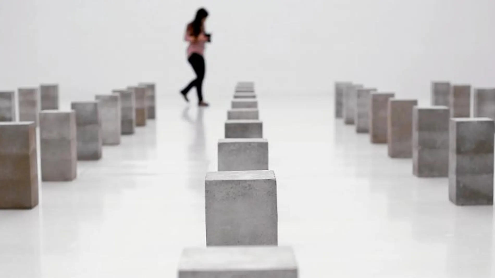 Carl Andre, la escultura por los suelos